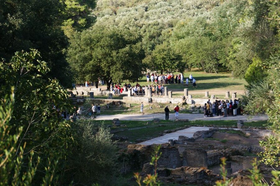 4-Day Tour of Mycenae, Epidaurus, Olympia, Delphi & Meteora - Price and Value: Why $747 Feels Fair for This Route