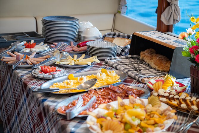 8-day/7-night Corfu Cruise - Day 5 Gaios on Paxos: port roaming when conditions cooperate