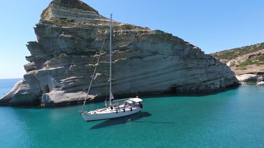 Adamantas: Full-Day Milos & Poliegos Boat Tour with Meals - Kleftiko caves and Sykia Cave: limestone drama, plus a sweet finish
