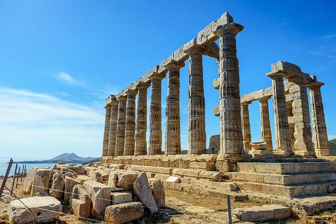 Afternoon English Tour: Sounion with Temple of Poseidon Ticket - Guides and what makes the visit better than a quick stop