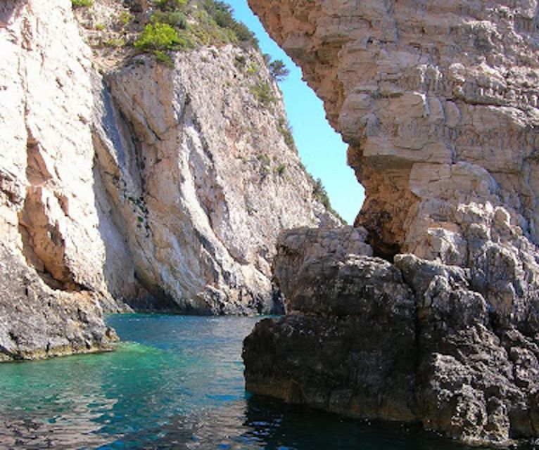Agios Sostis: Marathonissi, Keri Caves, and Turtle Spotting - Oasi Bay swim stop, a second chance at clear water