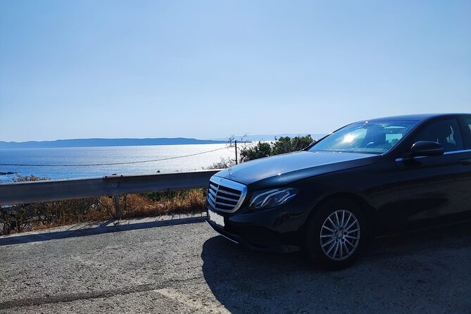 Airport Pickup Services - Ride comfort details: WiFi, A/C, chargers, and bottled water