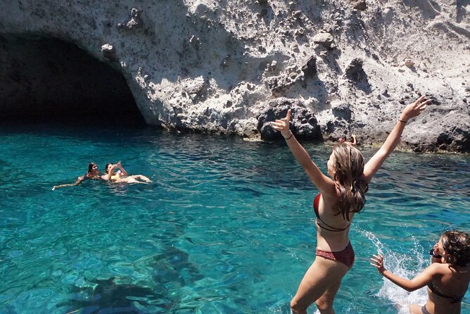 Antiparos & Despotiko Kaiki Cruise — Coves, Swim & BBQ - The day on the water: a clear flow from Pounta to Panteronissi