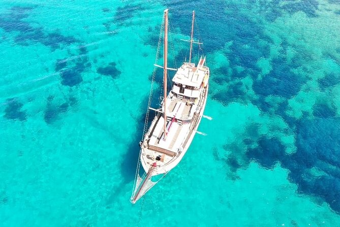Antiparos & Despotiko: Swim, Explore, and Savor Lunch from Paros - Why Antiparos and Despotiko by boat feels different