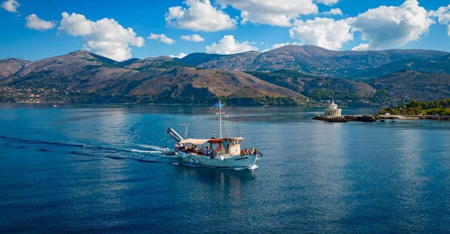 Argostoli: Full-Day Traditional Boat Cruise with Lunch - Paddle boards, snorkeling gear, and the water confidence factor