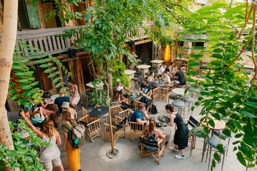 Athens: 2.5-Hour Private City Tour Off the Beaten Track - How a private guide tailors your Athens day to your interests