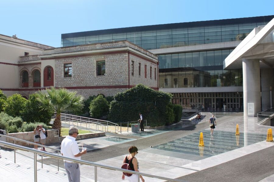 Athens: Acropolis & Acropolis Museum Ticket with Audio Guide - Discounts, ID Checks, and Why Lines Can Still Happen