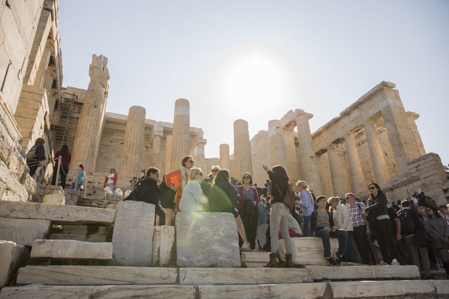 Athens: Acropolis Beat the Heat Guided Tour - Key points that make this Acropolis tour feel worth your time