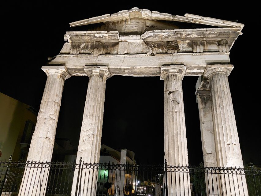 Athens: City Highlights Nighttime Walking Tour in Spanish - Key highlights worth your attention