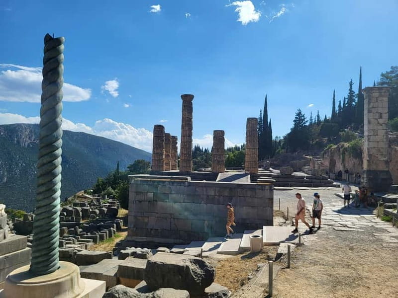 Athens: Delphi Day Tour with Museum & Arachova Village Visit - Arachova village: lunch, local shops, and a mountain pause