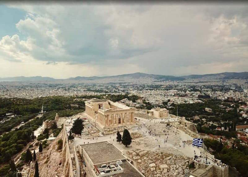 Athens: Discover Acropolis and Parthenon on a Guided Tour - Erechtheion and the Caryatids: The Details That Make Pictures Better