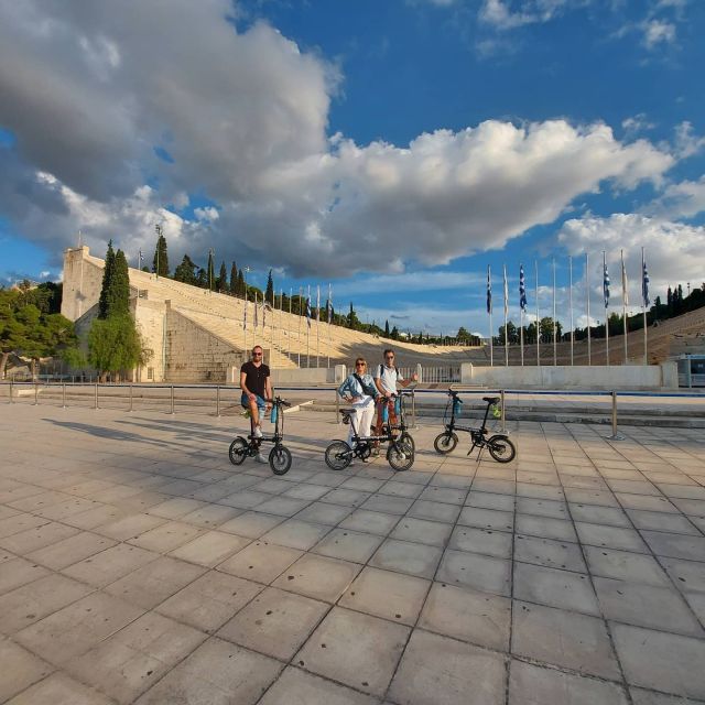Athens: Discover the City Electric Bike Tour - Syntagma Square timing: guards, Evzones, and photo moments