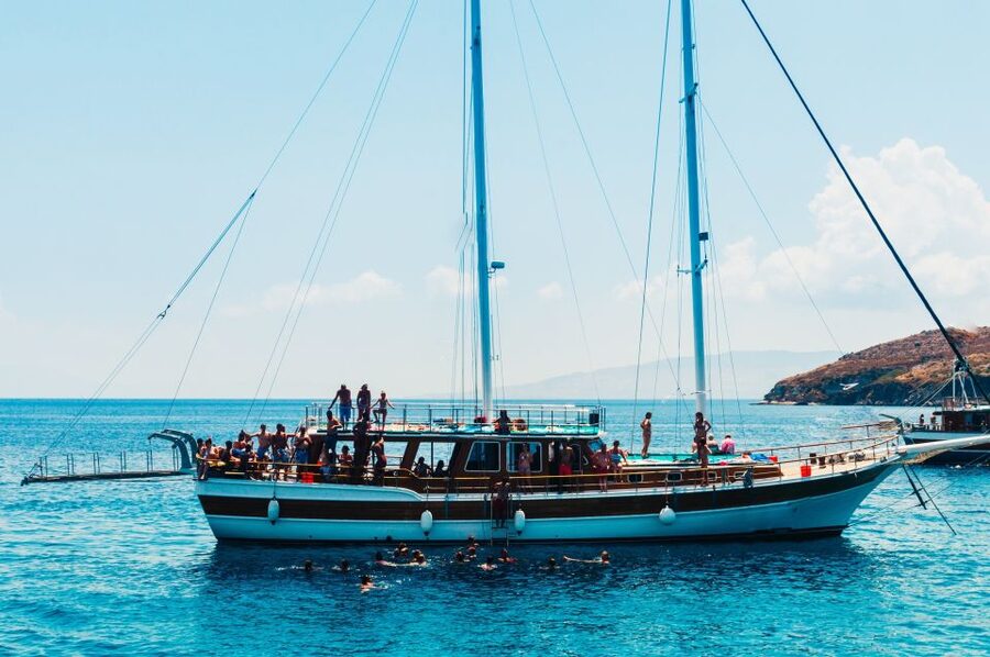 Athens: Full-Day Island Hopping Cruise with Lunch & Transfer - Why this Athens island hopping route fits a 10-hour day