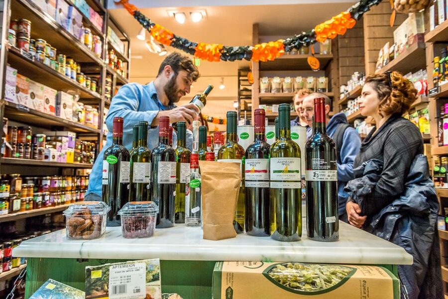 Athens: Greek Food Discovery Small Group Walking Tour - Spice Street and the saffron twist you can actually taste