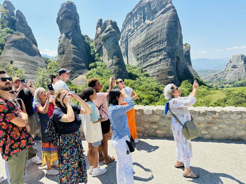 Athens: Guided Tour to Meteora Monasteries & Hermit Caves - Exclusive Entry: What It Means to Visit 3 Monasteries Inside