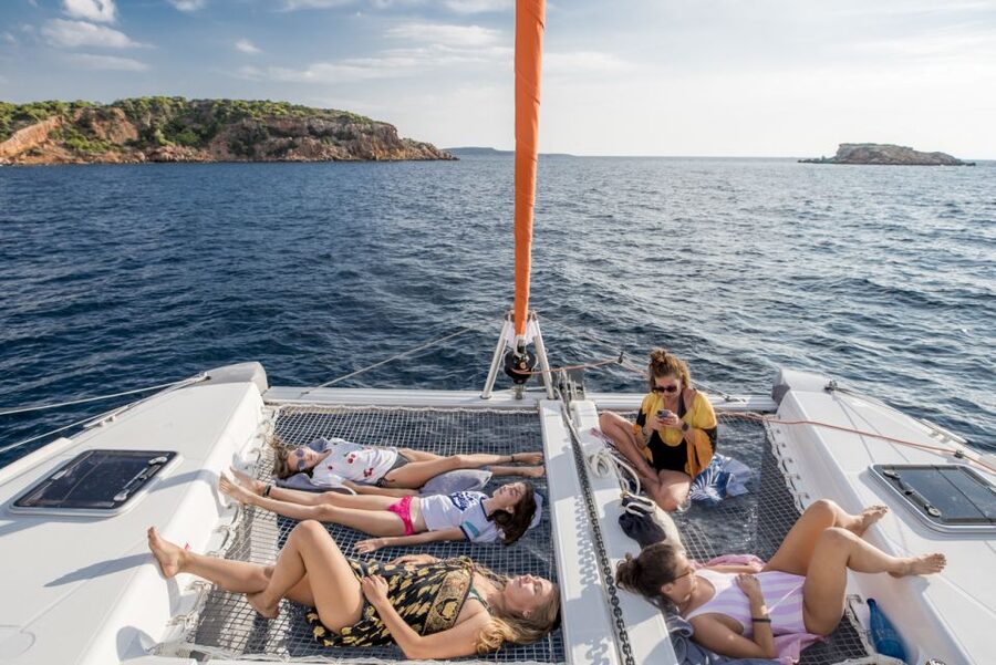 Athens: Half-Day Sunset Catamaran Cruise with Meal & Drinks - Swim stops in the Saronic Gulf, with snorkel gear and real time