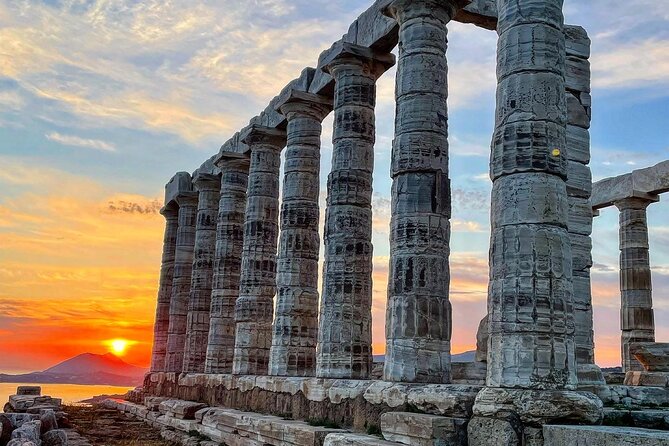 Athens: Half Day Trip To Cape Sounio/Poseidon Temple Semi Private - What to do in the small gaps: beach kit, shoes, and photo strategy