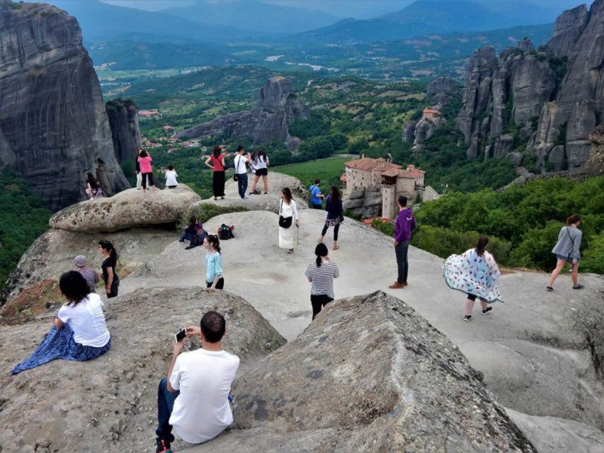 Athens: Meteora Monasteries Day Trip with Caves and Lunch - 3 Monasteries Inside, Plus Viewpoints for All 8