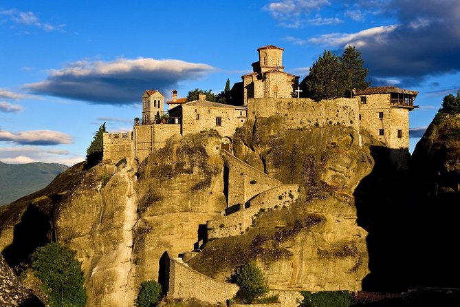 Athens: Meteora Monasteries, Hermit Caves Tour with Pickup - Food breaks and how to plan your stomach