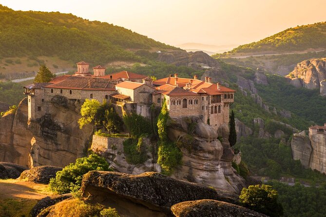 Athens: Meteora Monasteries Tour with Local Guide and Greek Lunch - The guide factor: Maria, Nicholas, and how the storytelling changes everything