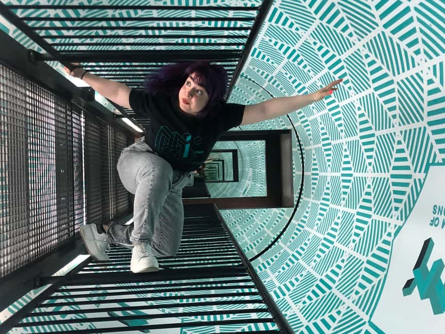 Athens: Museum of Illusions Admission Ticket - Staff Help, Crowd Levels, and the One Thing to Watch