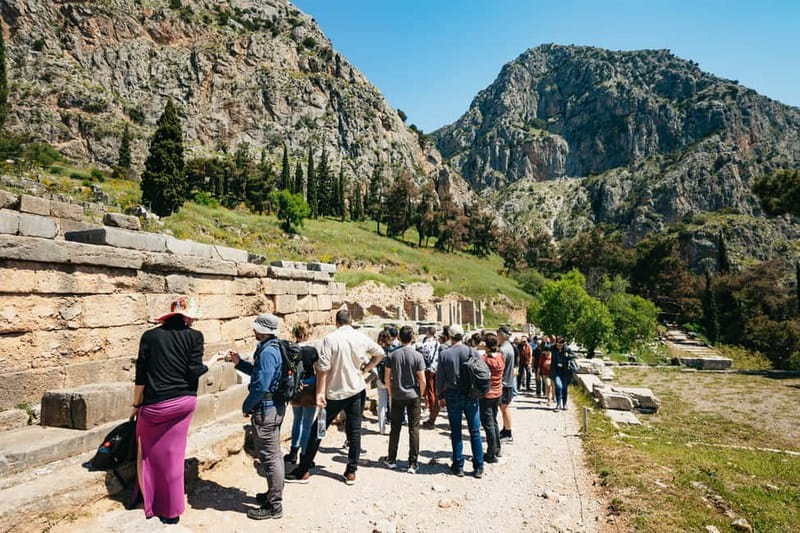 Athens: Mythology of Delphi, Museum and Arachova Guided Tour - Guides, Audio, and the Small Things That Make It Feel Worth $30