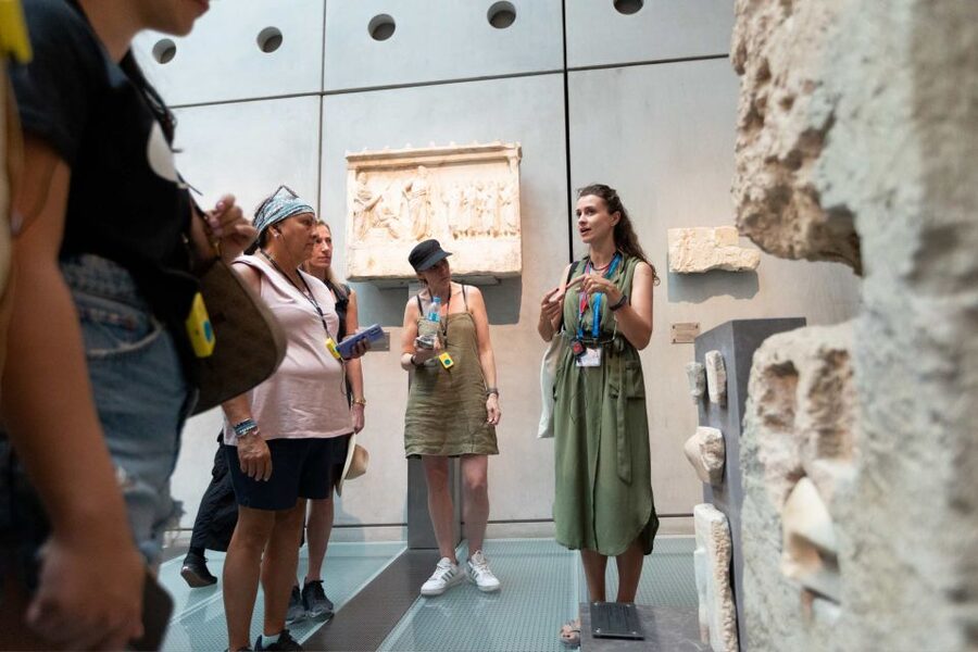 Athens: Panoramic Tour with Guided Acropolis & Museum Visit - Who this tour suits best, and who should plan differently