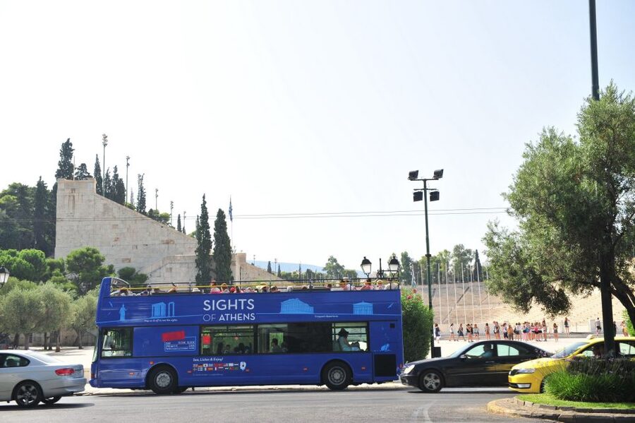 Athens, Piraeus, and Coastline: Blue Hop-On Hop-Off Bus - Why This Athens Hop-On Hop-Off Ticket Works So Well