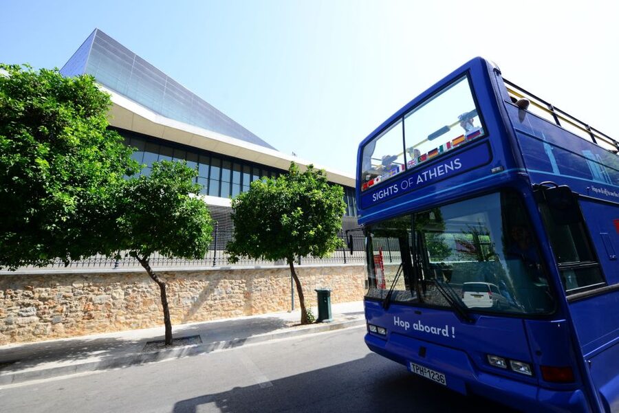 Athens, Piraeus, and Coastline: Blue Hop-On Hop-Off Bus - Yellow Line (Glyfada): Riviera Lifestyle from Niarchos to Agios Kosmas