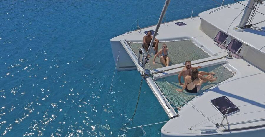 Athens: Riviera Catamaran Cruise with Meal and Drinks - Athens Riviera by catamaran: how the 5 hours play out