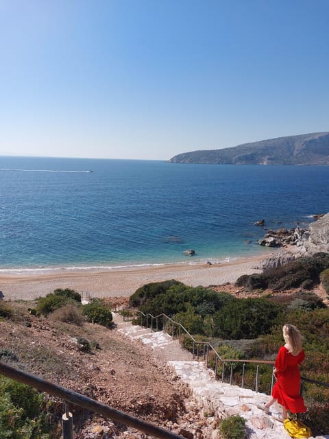 Athens: Sounio Poseidon Temple Athens Riviera Trip, Swimming - Lunch and local tavern time: good food, and you control the bill