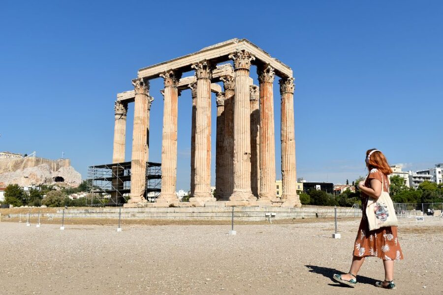 Athens: Temple of Olympian Zeus Ticket and Audio Tour - Tips to make the audio tour actually work on your day
