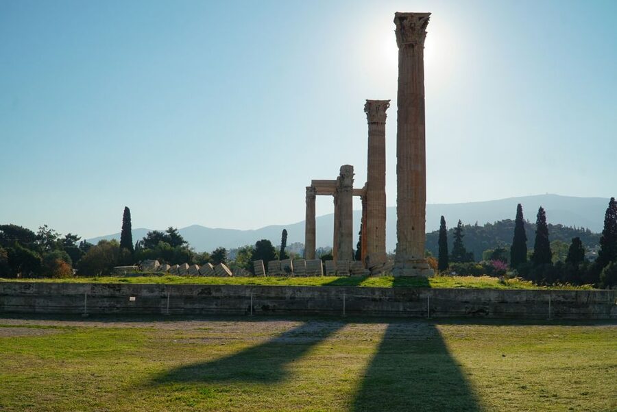 Athens: Temple of Olympian Zeus Ticket and Audio Tour - E-ticket plus phone audio: the low-stress Athens format