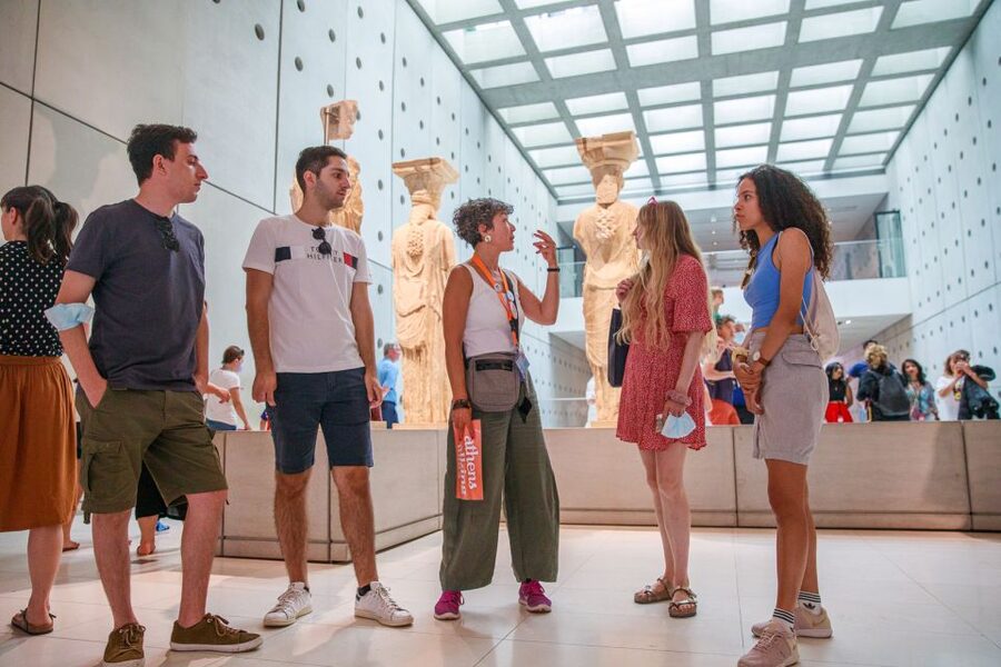 Athens: The Acropolis Museum Guided Tour - Entering the Acropolis Museum on the Right Foot