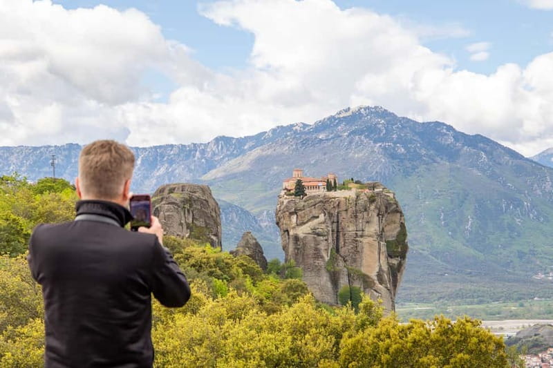Athens to Meteora: Monasteries, Caves & Seaside Stopovers - Walking Steps, Dress Rules, and Staying Comfortable