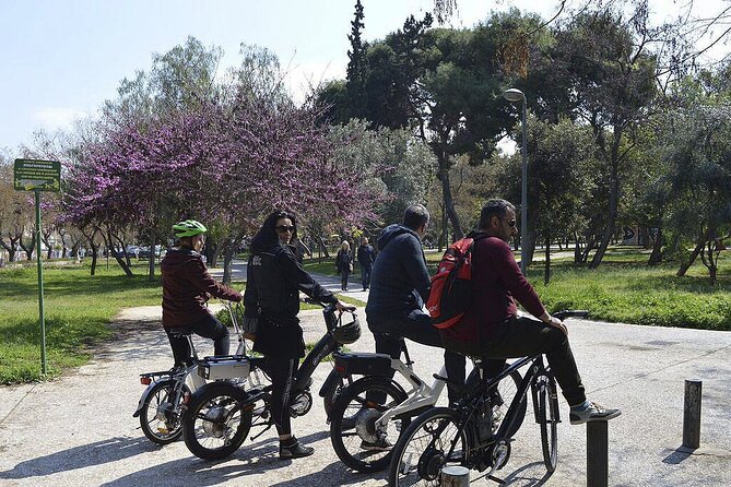 Athens Tour with Electric Bike - Watching the Changing of the Guards at Syntagma Square