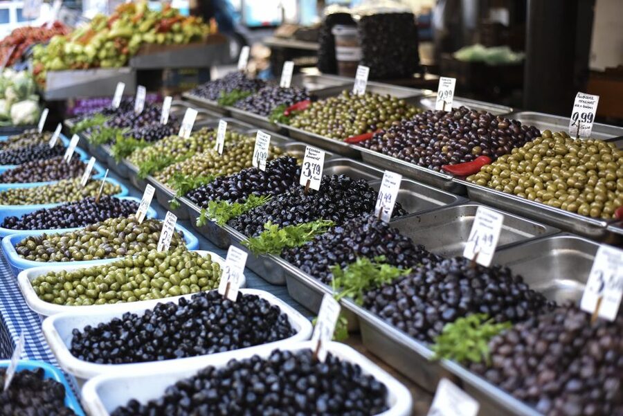 Athens: Ultimate Food Walking Tour with 15 Tastings - Athens Central Market: where lunch becomes the lesson
