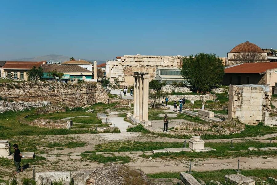 Athens: Women in Ancient Greece - Viewpoints on the way: small breathers with big rewards