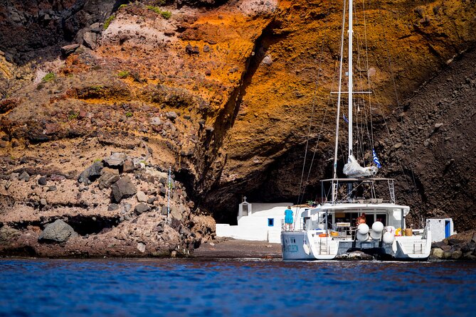 Beautiful Day Catamaran Caldera Cruise incl. Meal & Drinks - Transfers and How the Shuttle Works With Real Life