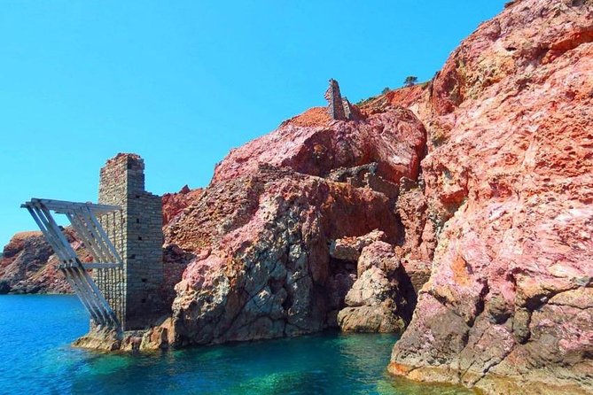 Best of Milos and Poliegos Catamaran snorkelling Cruise with BBQ - Kalogries Bay and Cape Vani mines: the calm finishes with history and turquoise water