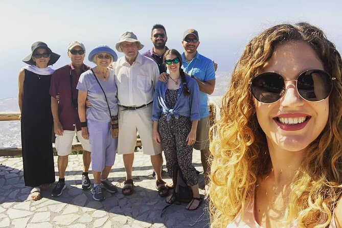 Best of Santorini Sightseeing Guided Tour 5h - Timing and pacing: where you’ll feel rushed, and where you won’t