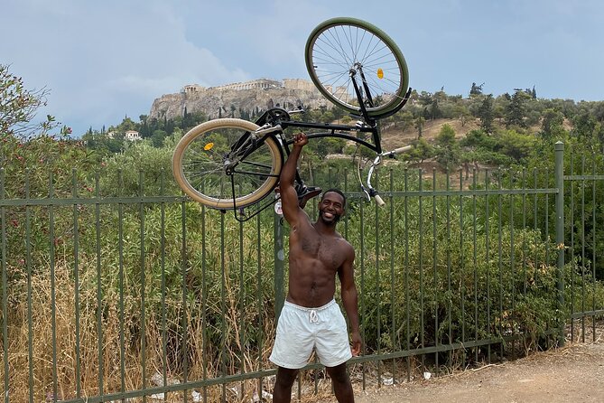 Bike tour ! It’s Ride through Athens' Local Treasures - Tsoliades and the changing of the guards moment