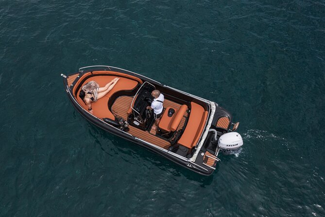 Boat Rental in Santorini License Free - Key Points at a Glance