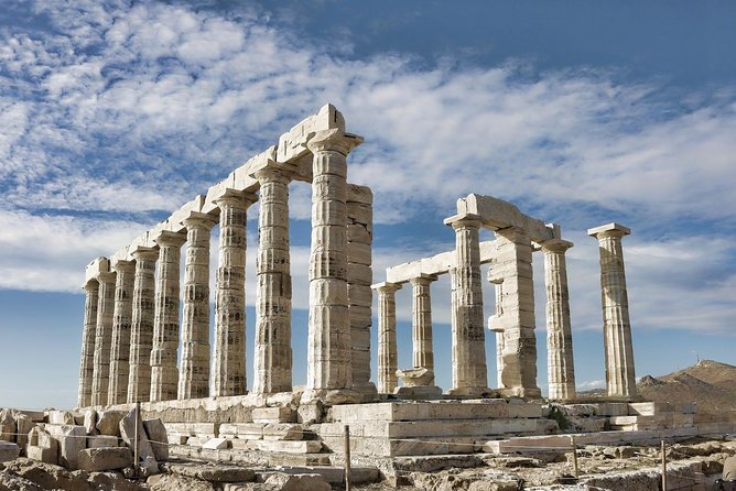 Cape Sounio Private Tour From Athens with Greek Traditional Food - Anavyssos taverna stop: what the Greek food upgrade actually gives you