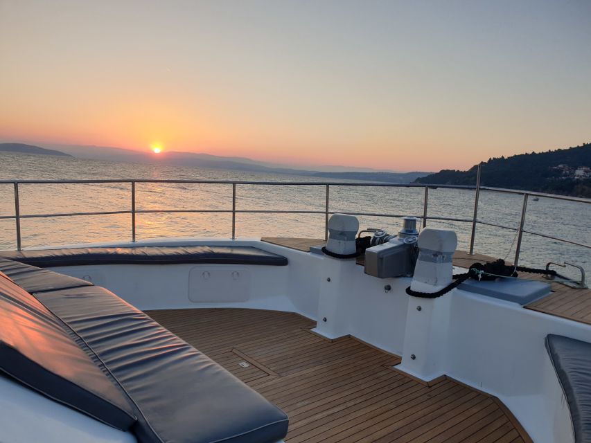 Chalkidiki: Blue Lagoon & Ammouliani Island Cruise & Lunch - Who should book this cruise, and who should pass