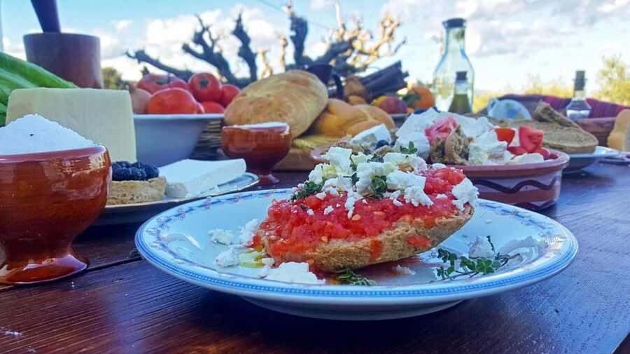 Chania: Authentic Cooking Class in the White Mountains - Timing, comfort, and what to bring for a smooth 6 hours