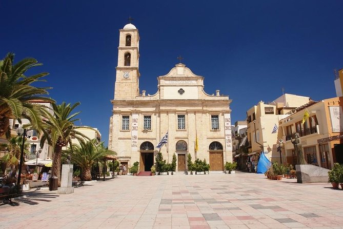 Chania old town and around private tour (price per group of 6) - Guides like George, Elsa, Petros, Zoe, and Peter, and why that matters