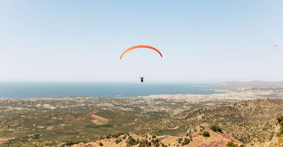 Chania: Tandem Paragliding Flight in Crete - Chania From Above: What the 20 Minutes Really Feels Like