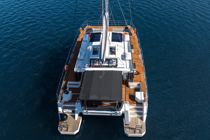 Comfort Max Catamaran Caldera Cruise with BBQ and Drinks - Volcano stop and hot springs snorkeling: the most “wow” part