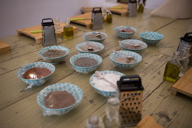 Cooking Class in Traditional cave house in Santorini! - What happens from the 11:00 start to your cave house lunch